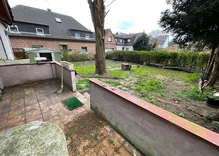 Bollgarten 8 * Köln